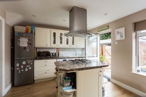 Photo 8- click for photo gallery